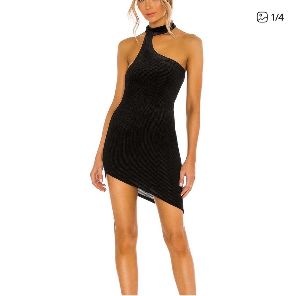 h:ours Black Asymmetric One-Shoulder Mini Dress